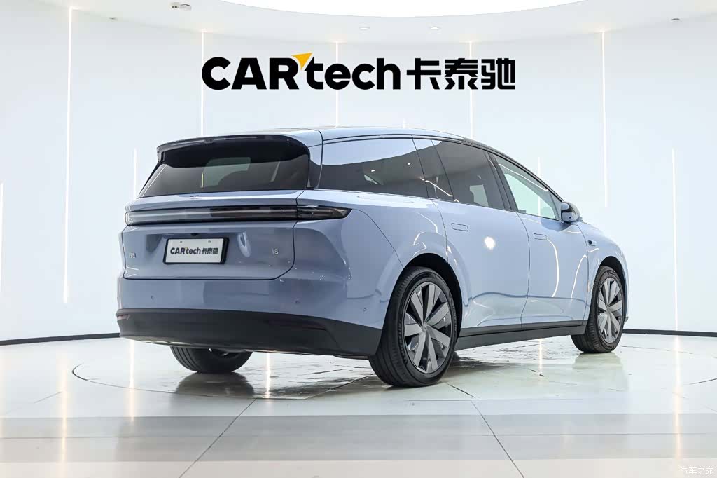 Li Auto i8, 2025 4