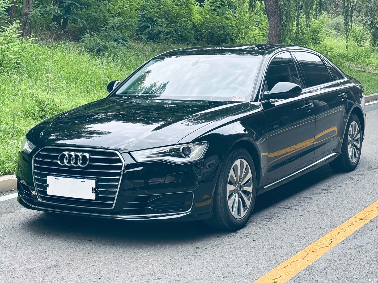 Audi A6L, 2016 1