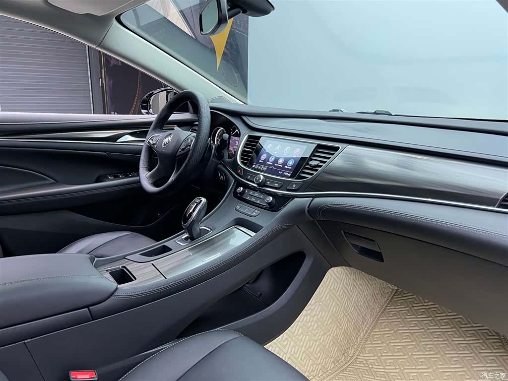 Buick LaCrosse, 2022 19