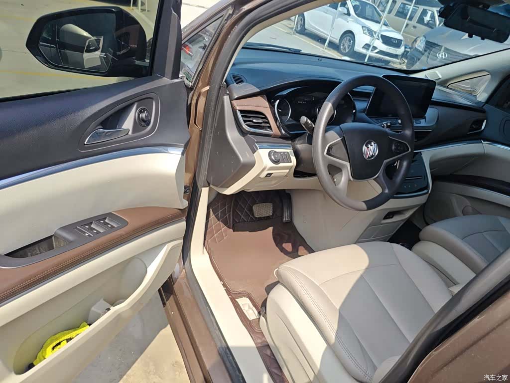 Buick GL8, 2020 12