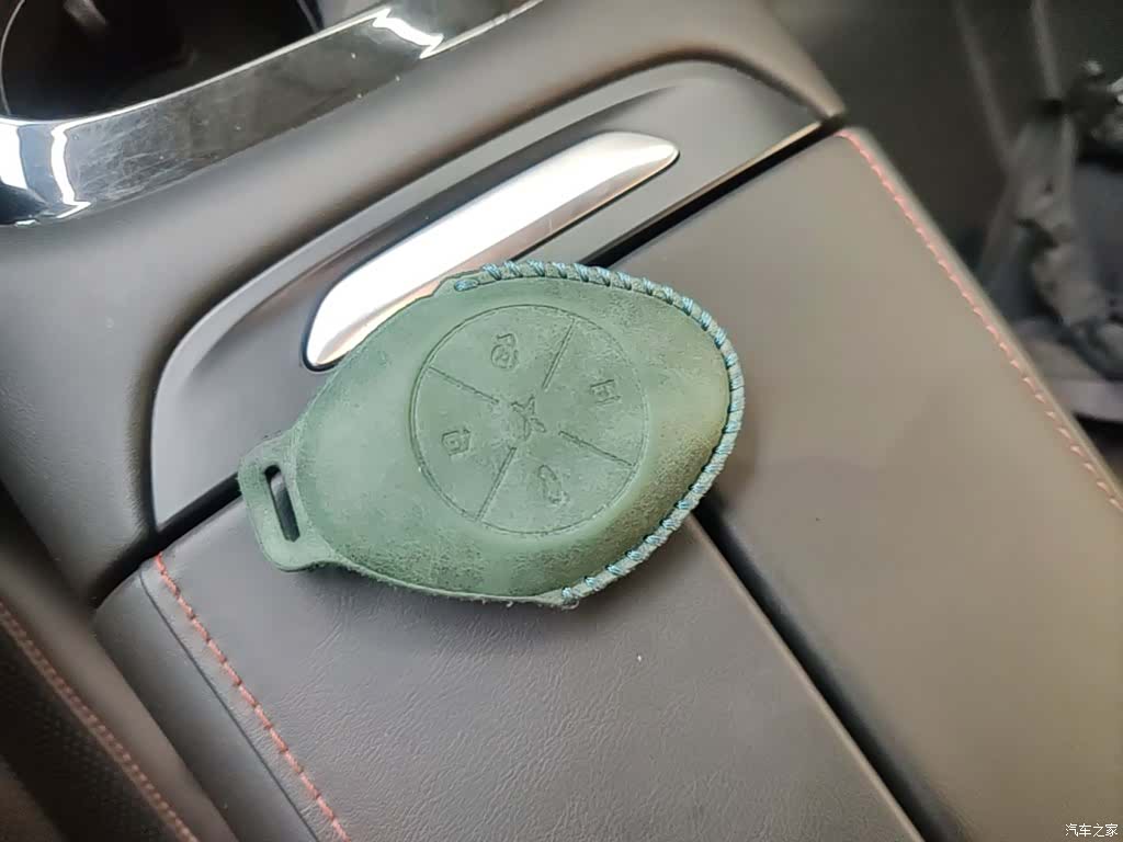 Xpeng P7, 2021 9