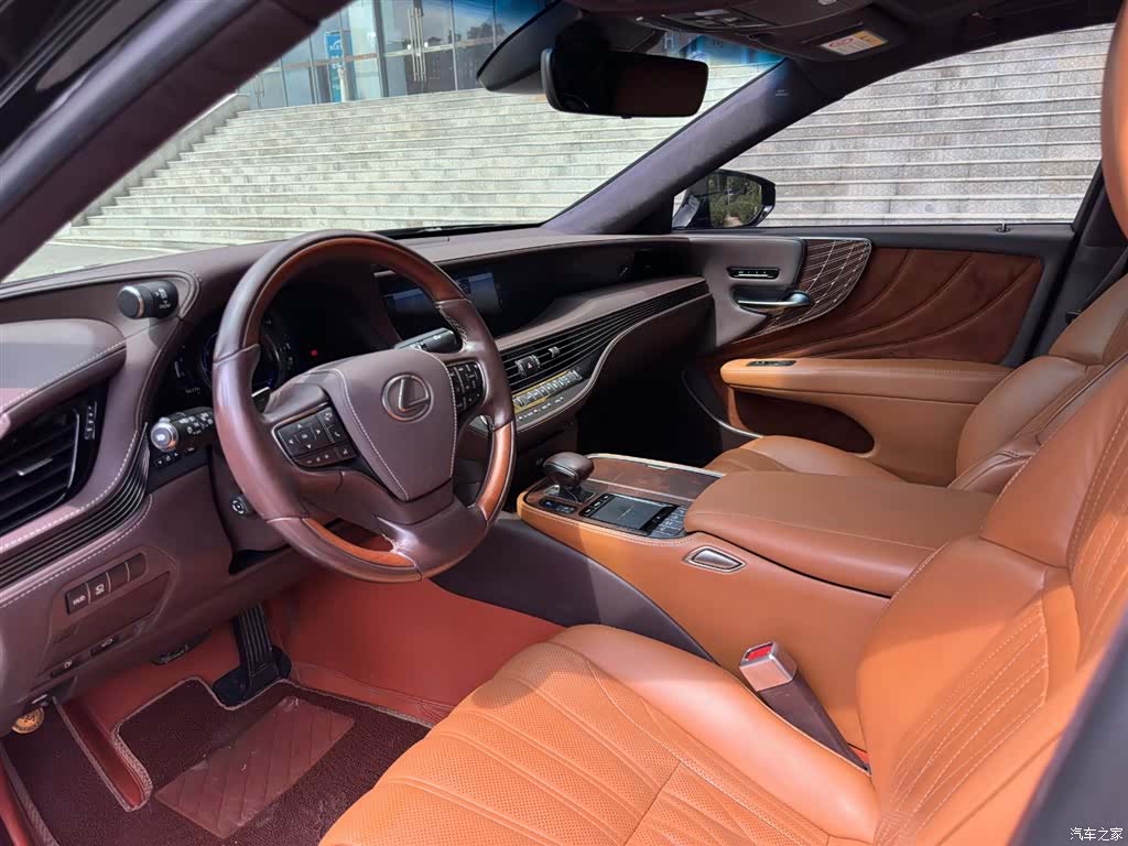 Lexus LS, 2018 20