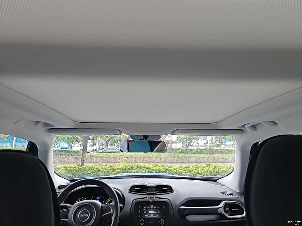 Jeep Renegade, 2017 18