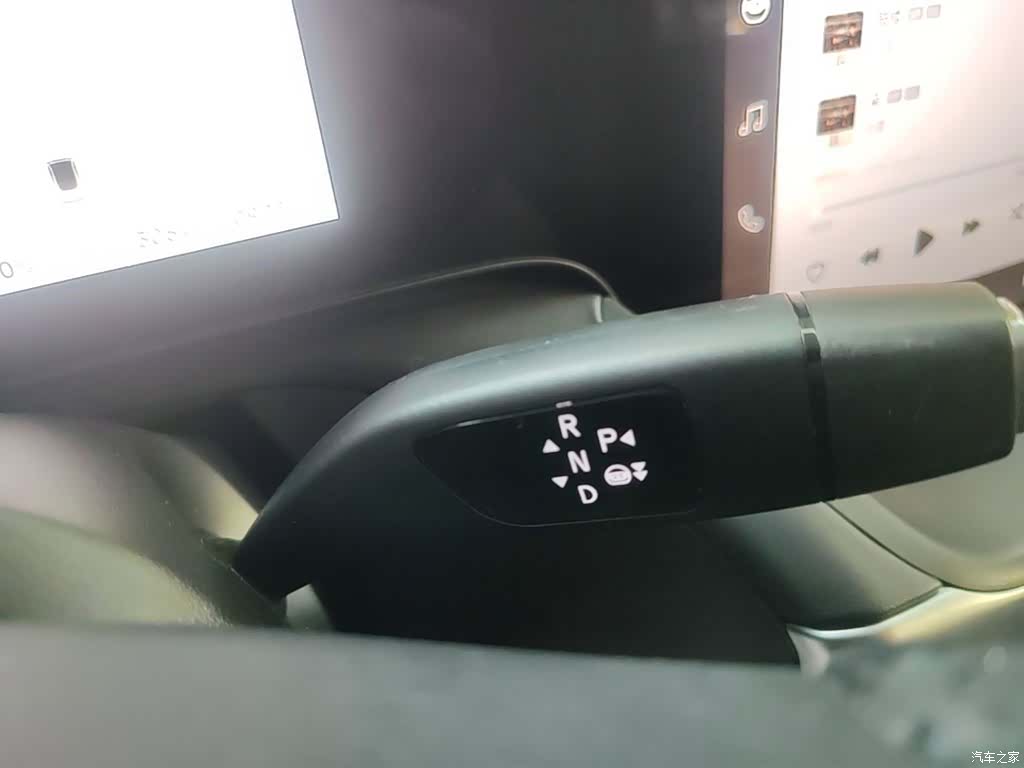 Xpeng P7, 2021 14