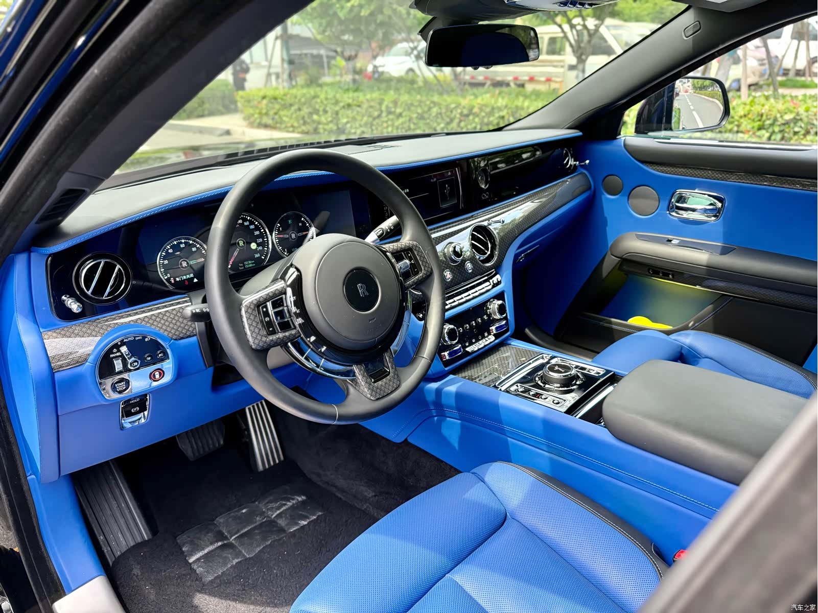 Rolls-Royce Ghost, 2023 4