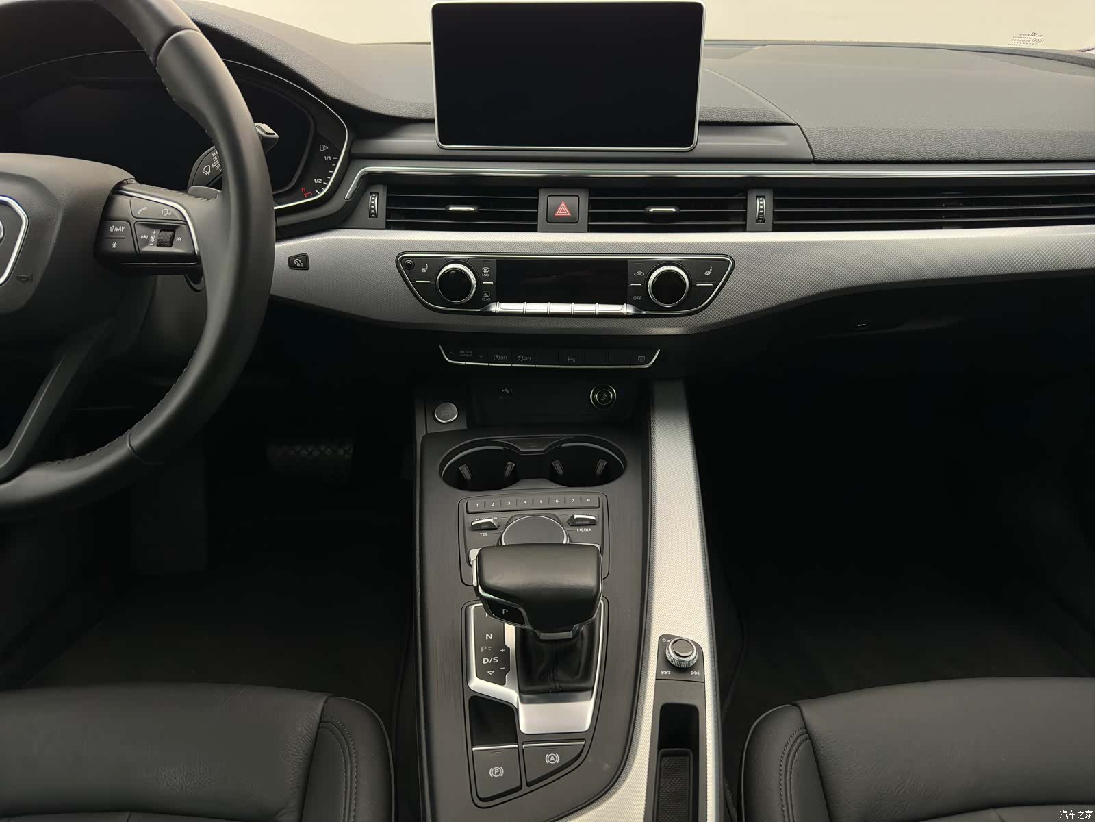 Audi A4, 2020 15