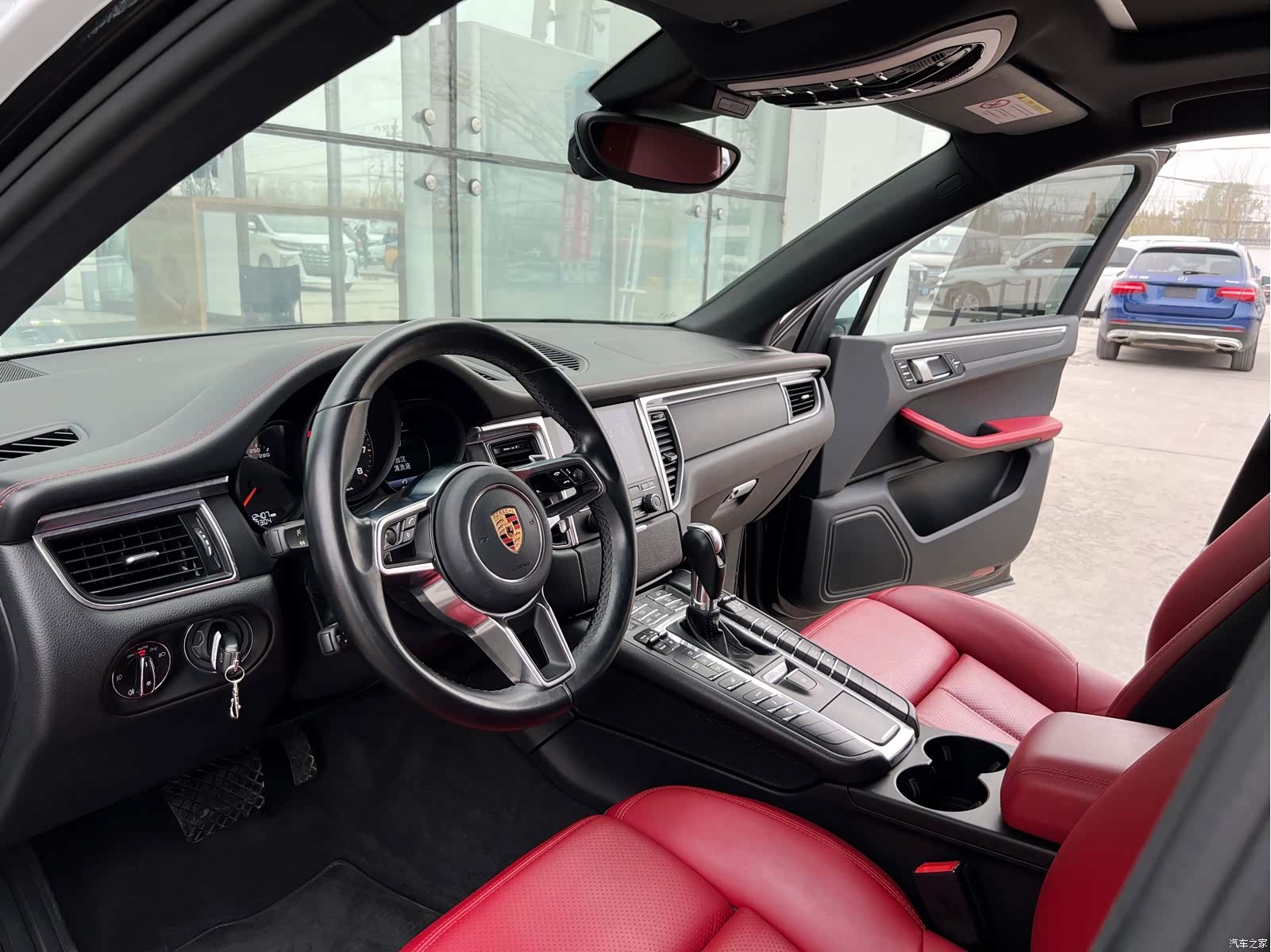Porsche Macan, 2018 9