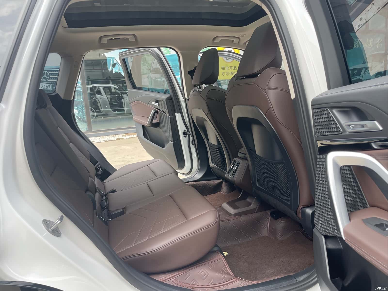 BMW X1, 2024 11