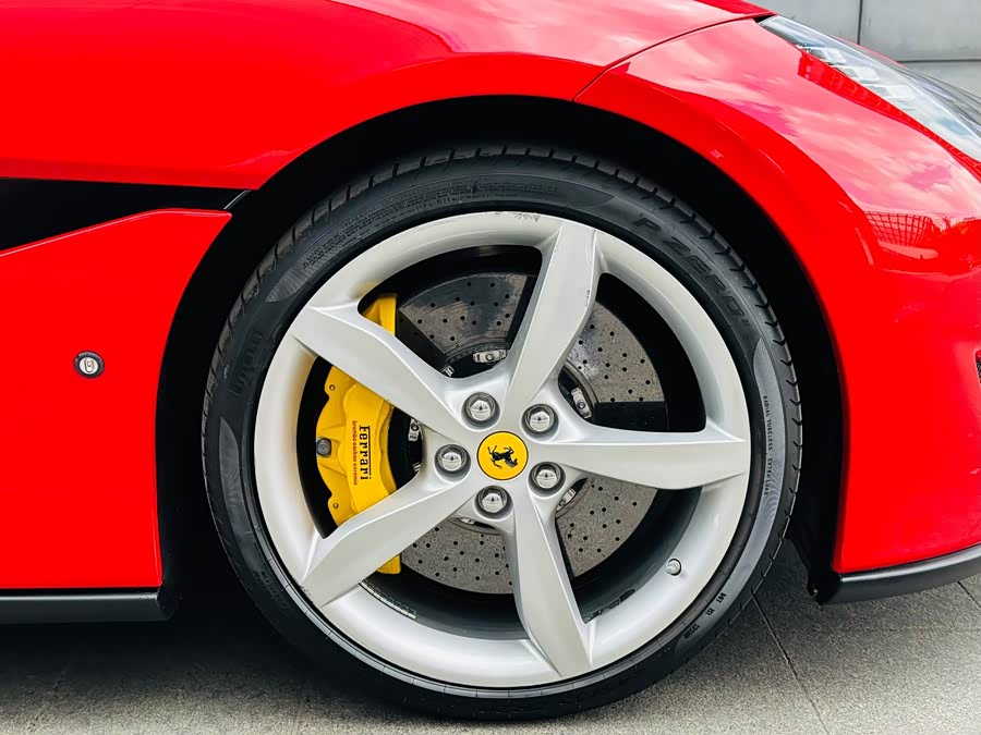 Ferrari Portofino 2019, фото 22