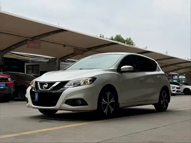 Nissan Tiida 2017 — купить из Китая под заказ