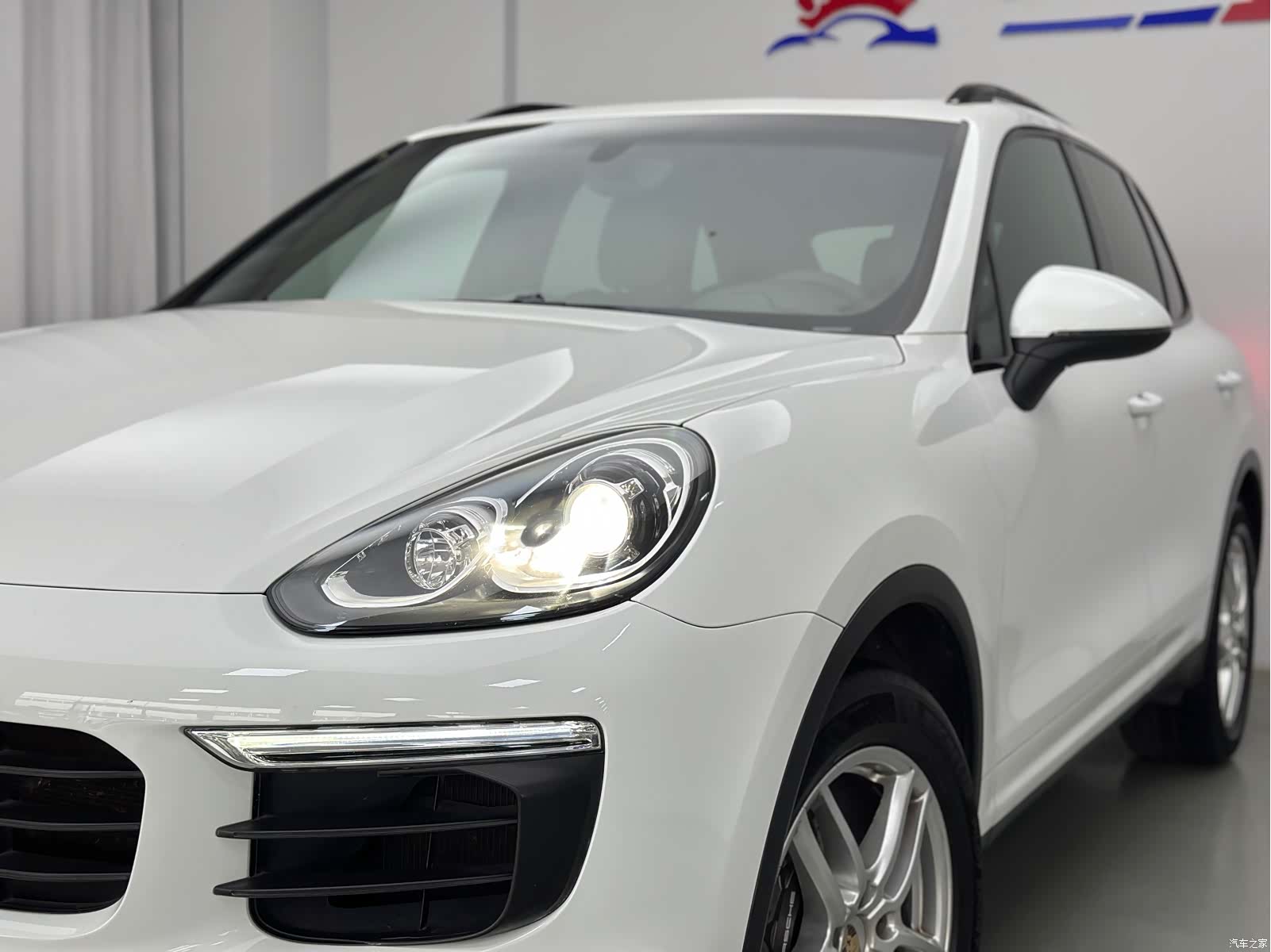 Porsche Cayenne, 2015 3