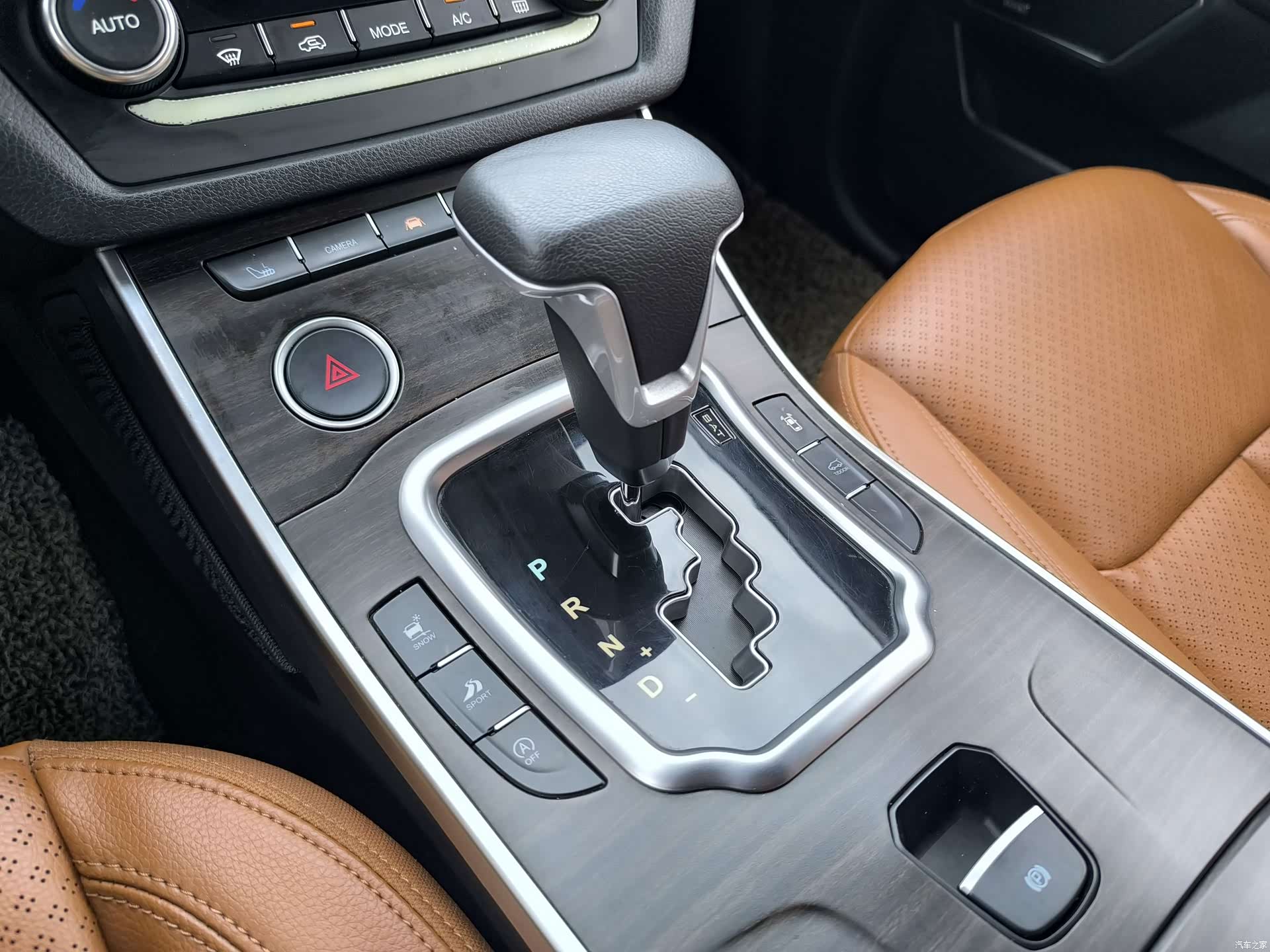 Landwind X7, 2019 16
