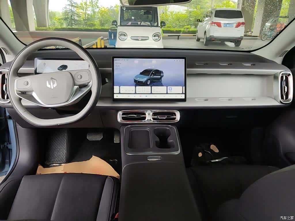 Leapmotor B01, 2025 10