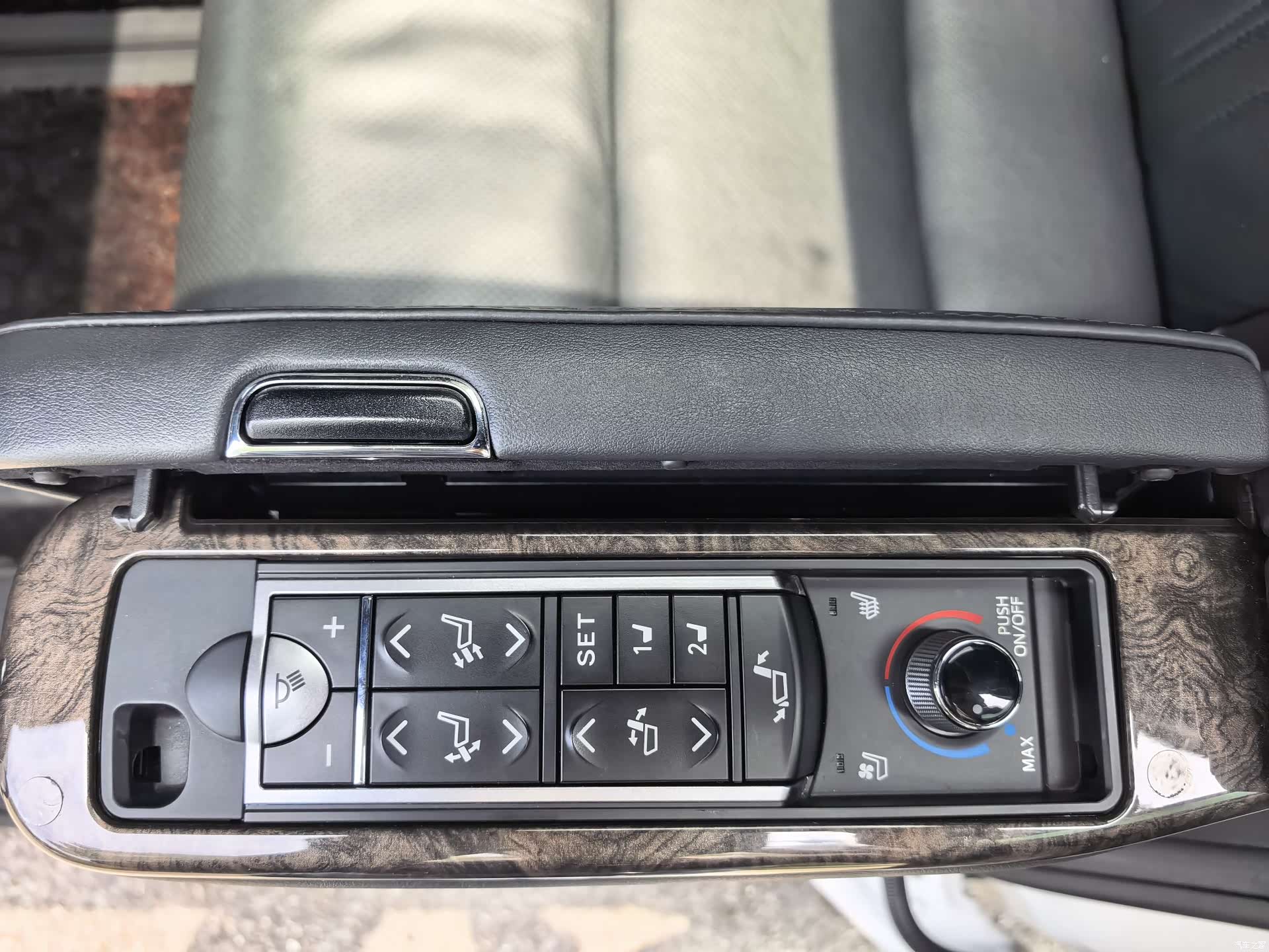 Toyota Alphard, 2021 13