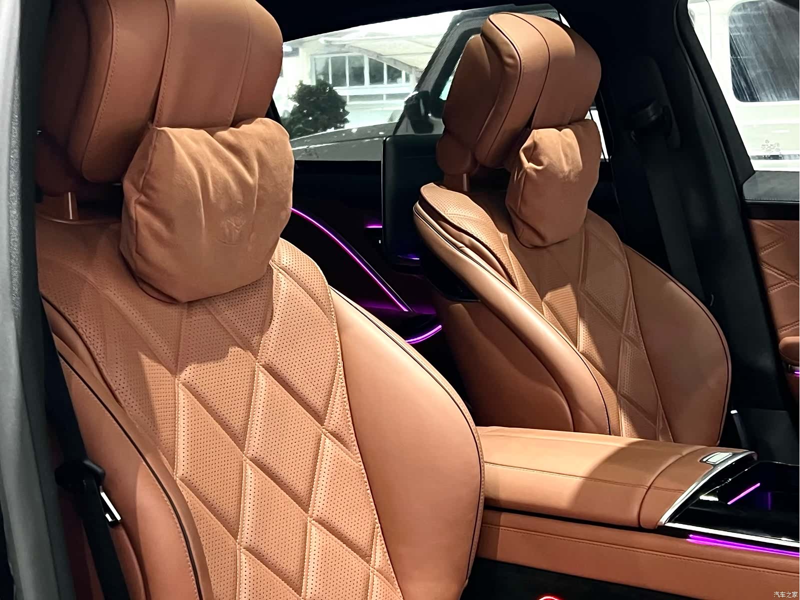 Maybach S-Class, 2023 26