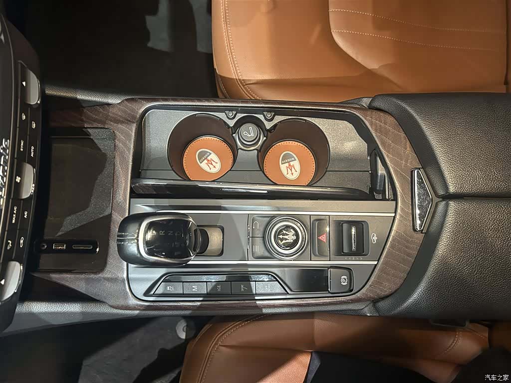 Maserati Levante, 2018 10