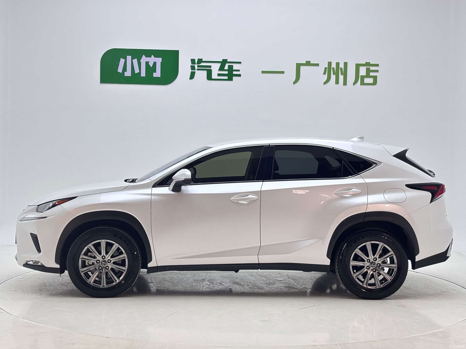 Lexus NX, 2020 8