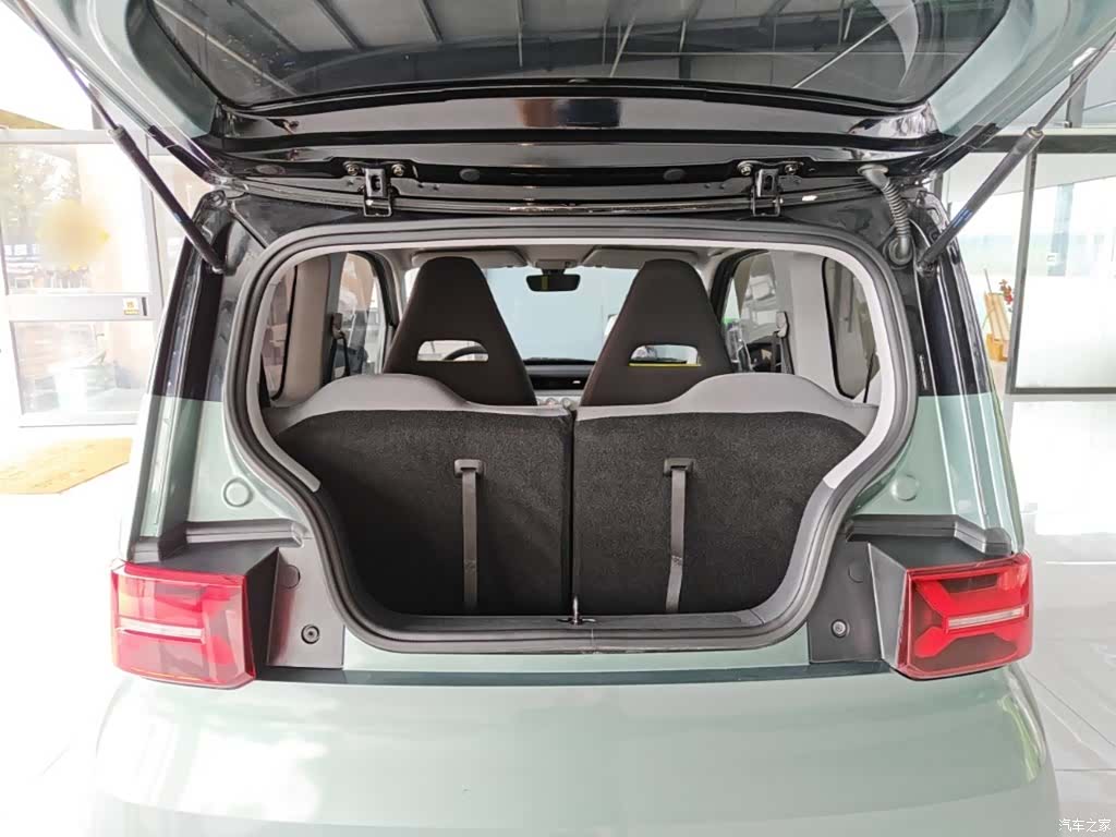 Wuling MINIEV, 2022 19