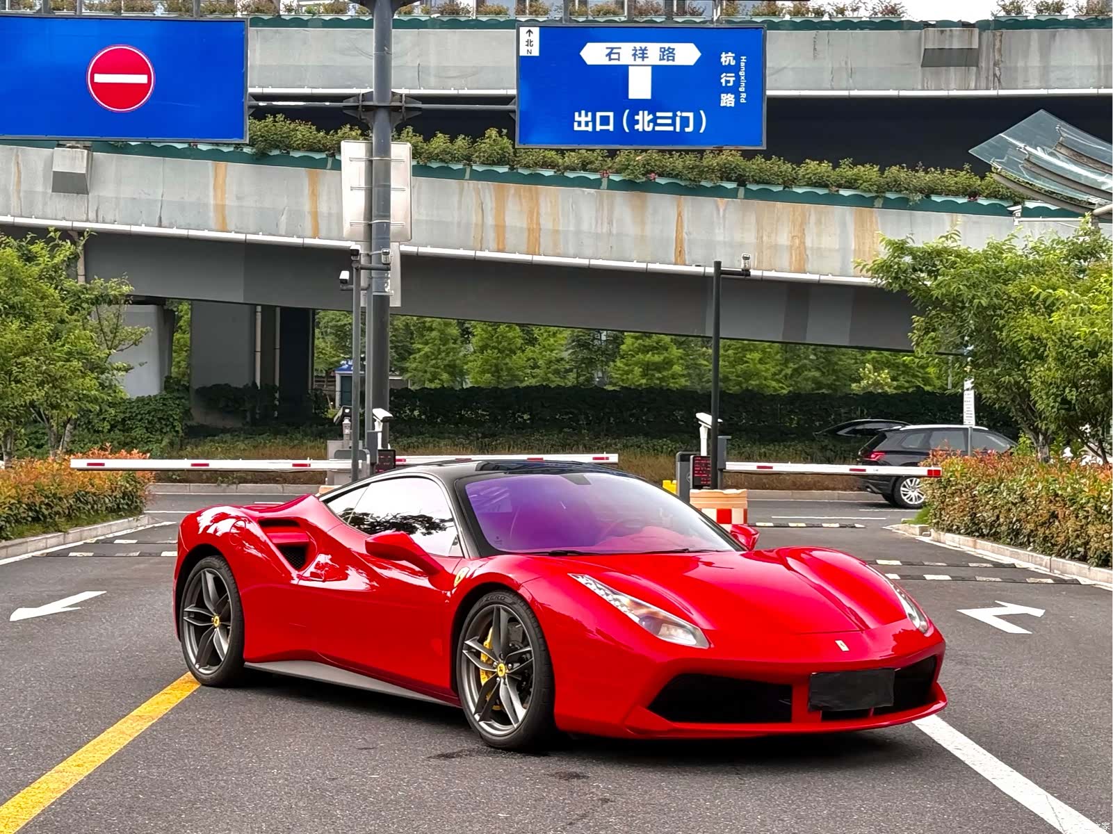 Ferrari 488, 2019 2