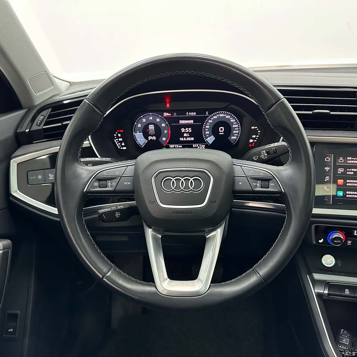 Audi Q3, 2023 11