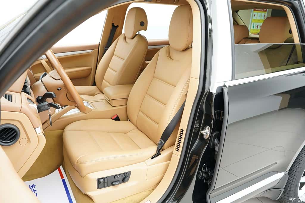 Porsche Cayenne, 2008 7