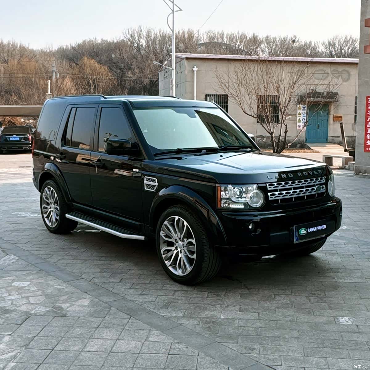 Land Rover Discovery, 2011 1