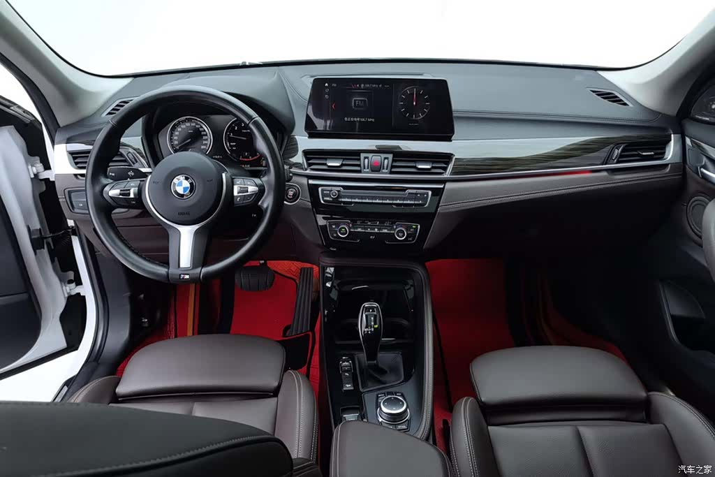 BMW X1, 2023 12