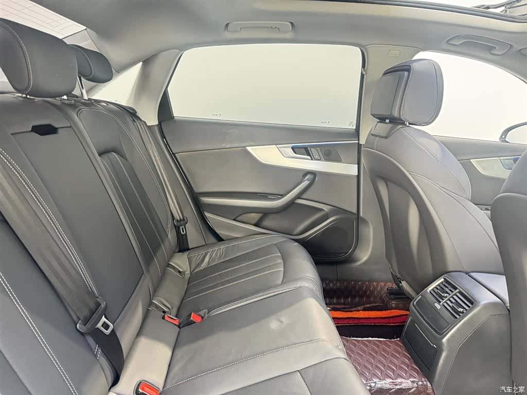 Audi A4L, 2021 8