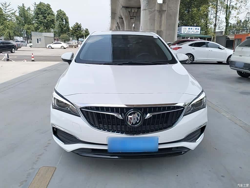 Buick Verano, 2019 3
