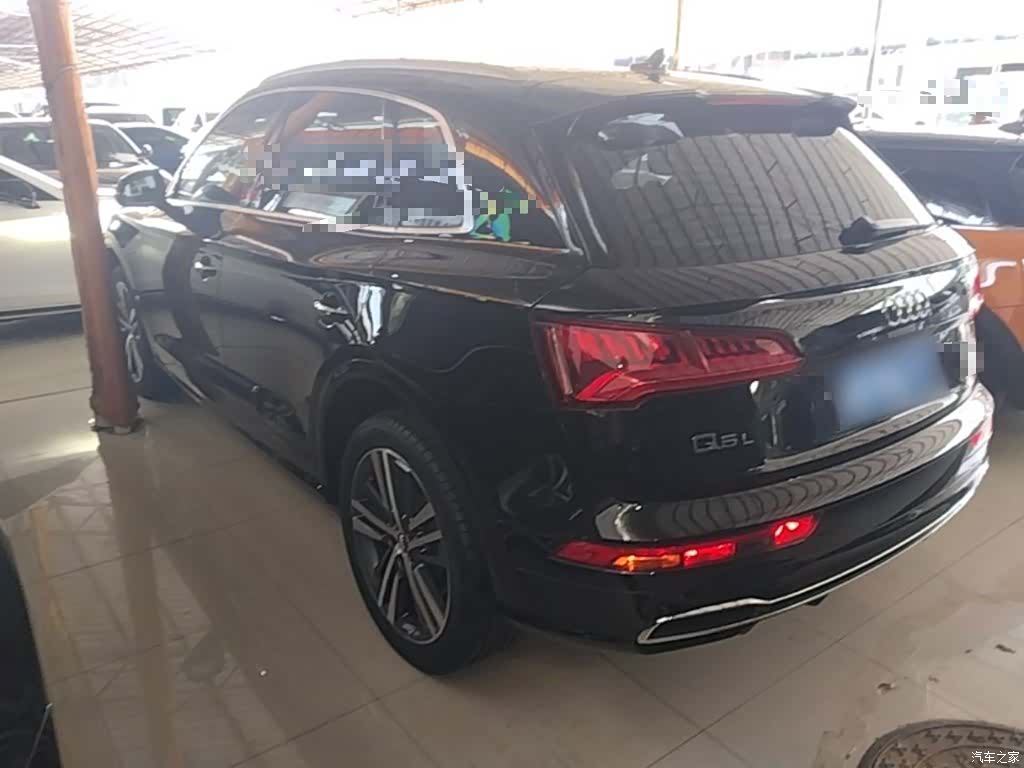 Audi Q5L, 2019 все фото