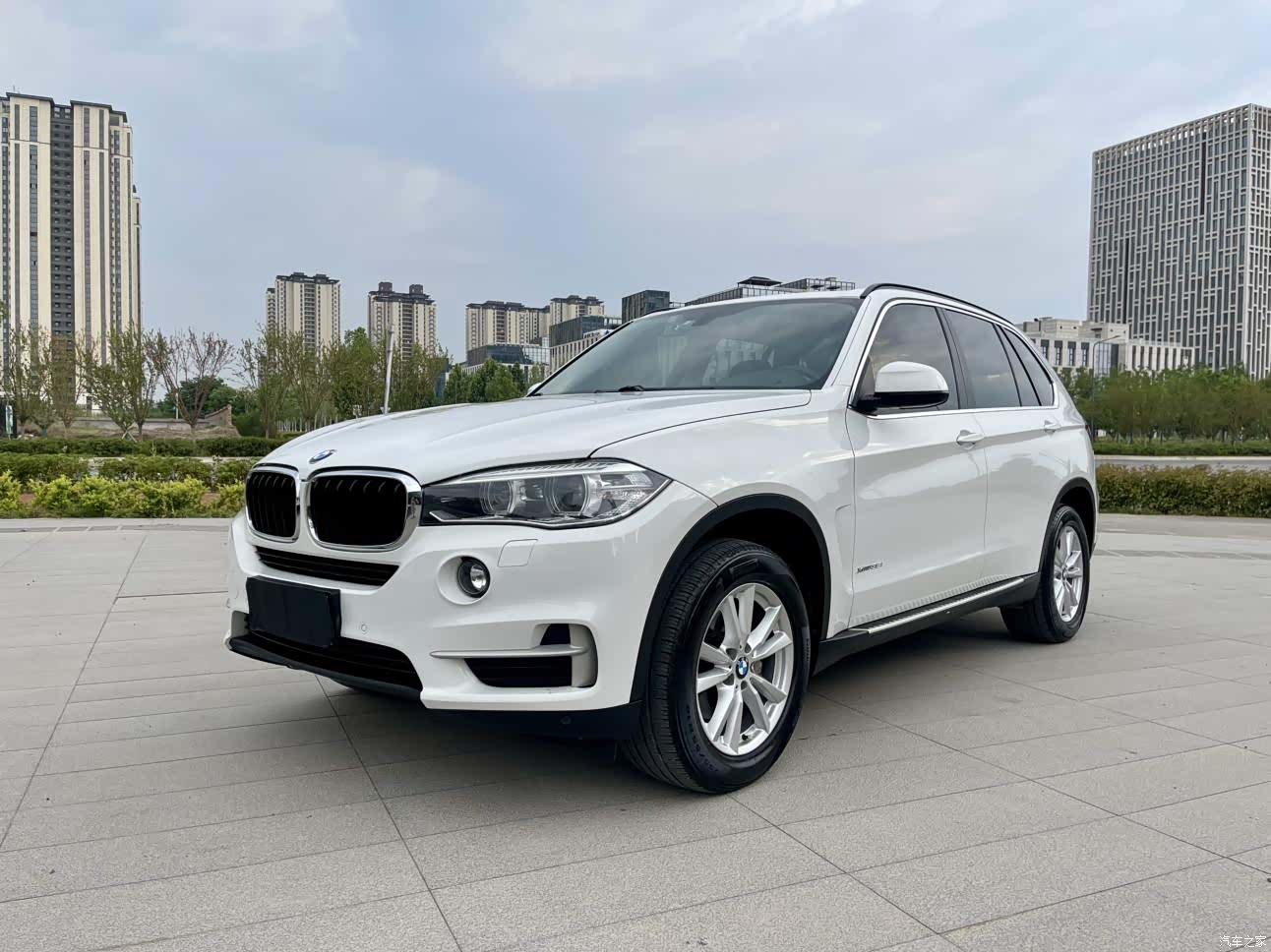 BMW X5, 2015 1