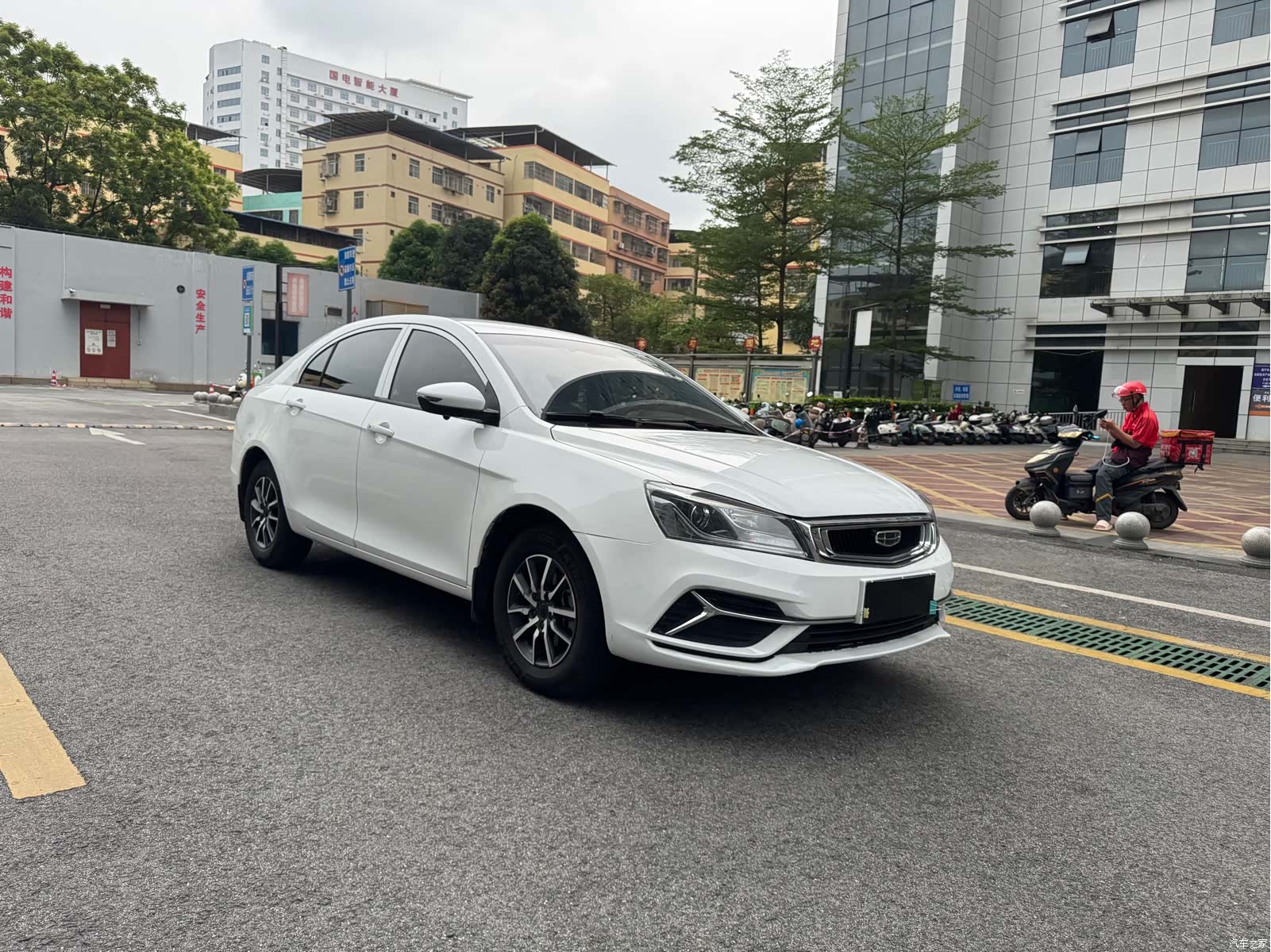 Geely Emgrand, 2019 3