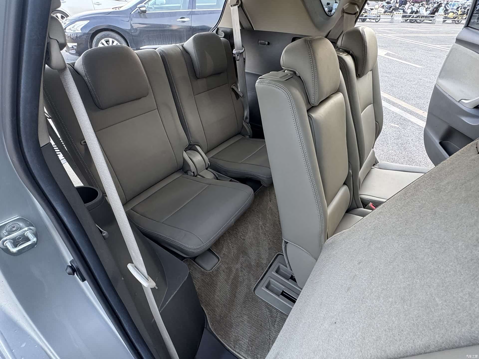 Toyota 180G, 2012 30