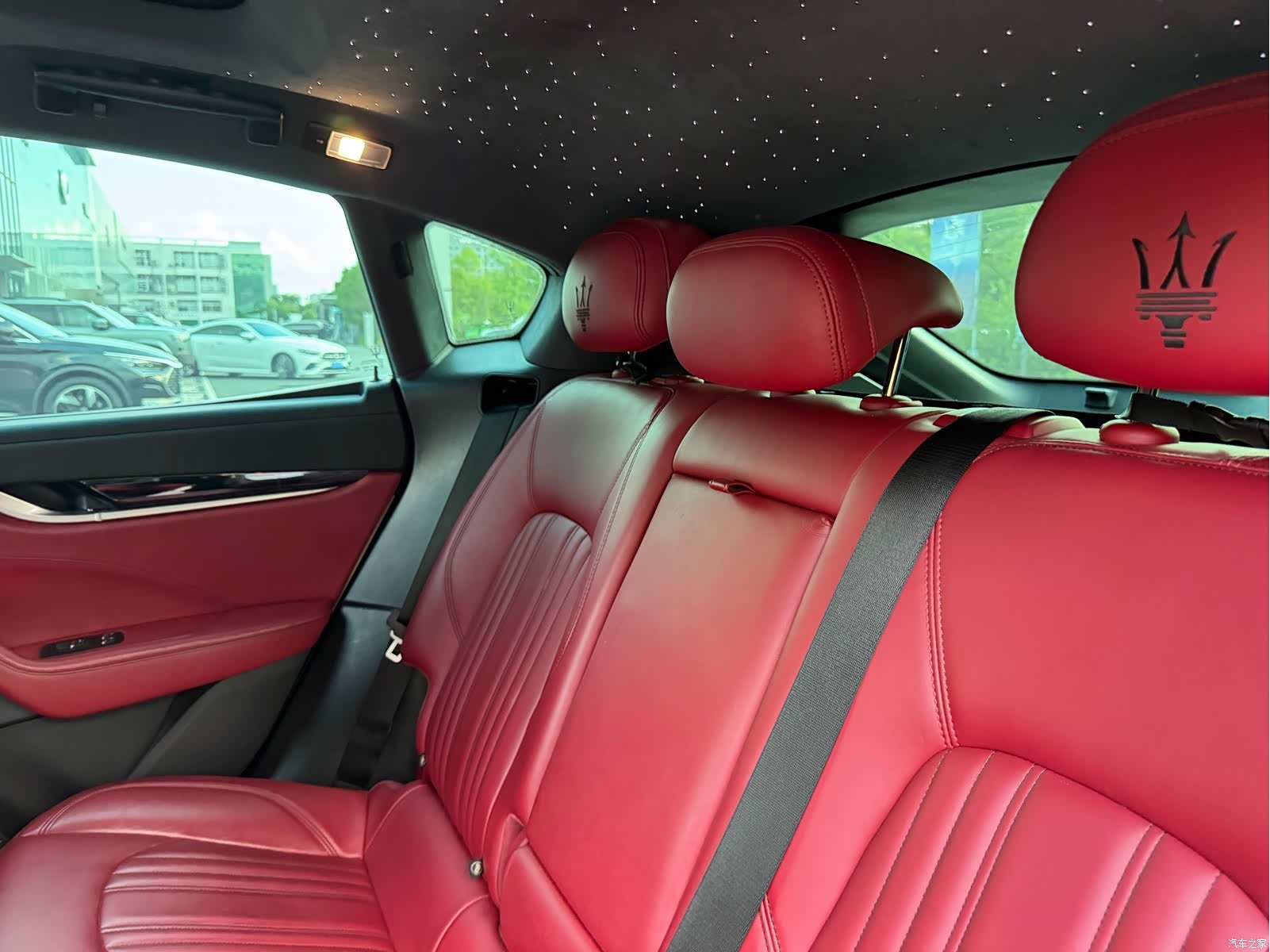 Maserati Levante, 2018 10