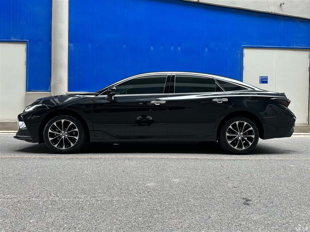 Toyota Avalon, 2024 3