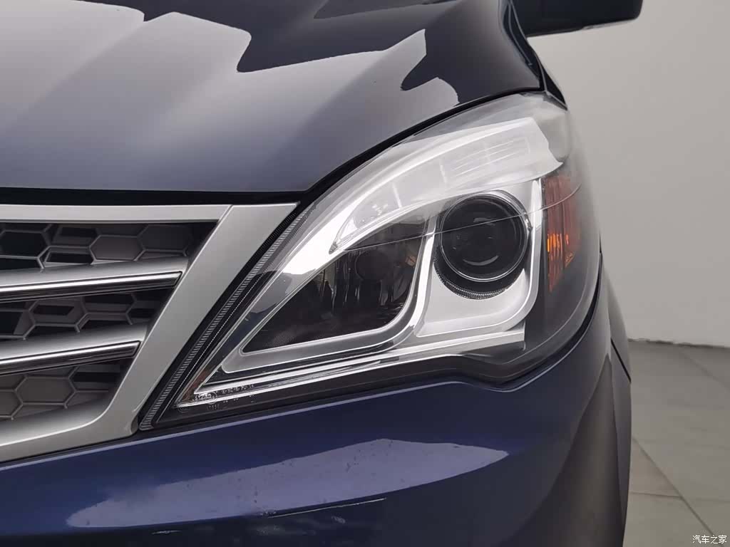 BAIC M20, 2014 7