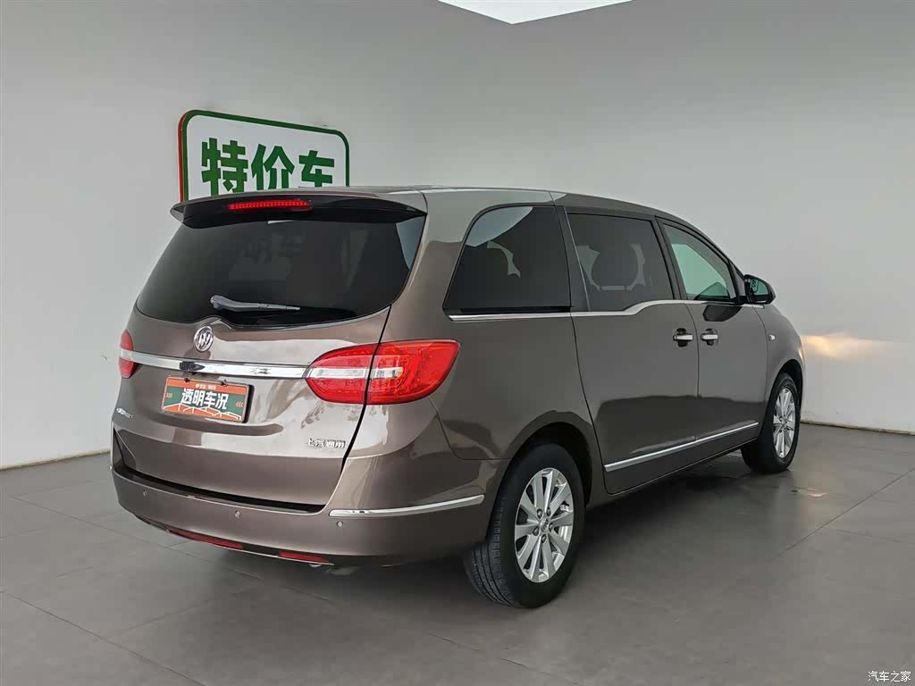 Buick GL8, 2017 2