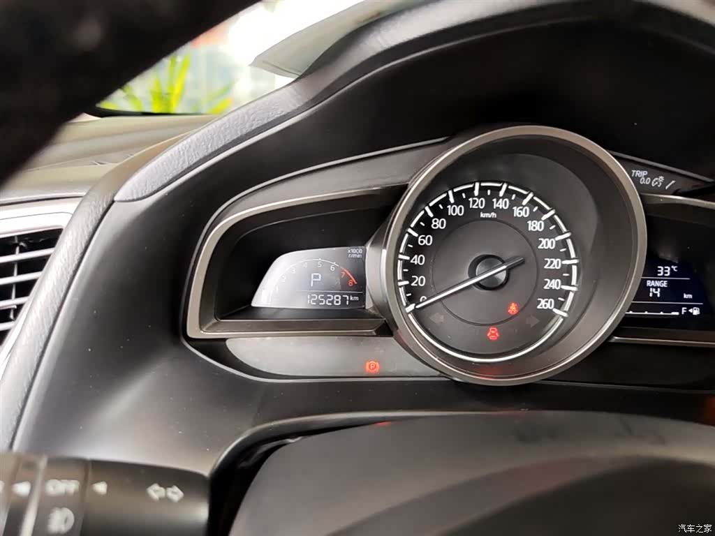Mazda Mazda3, 2018 12