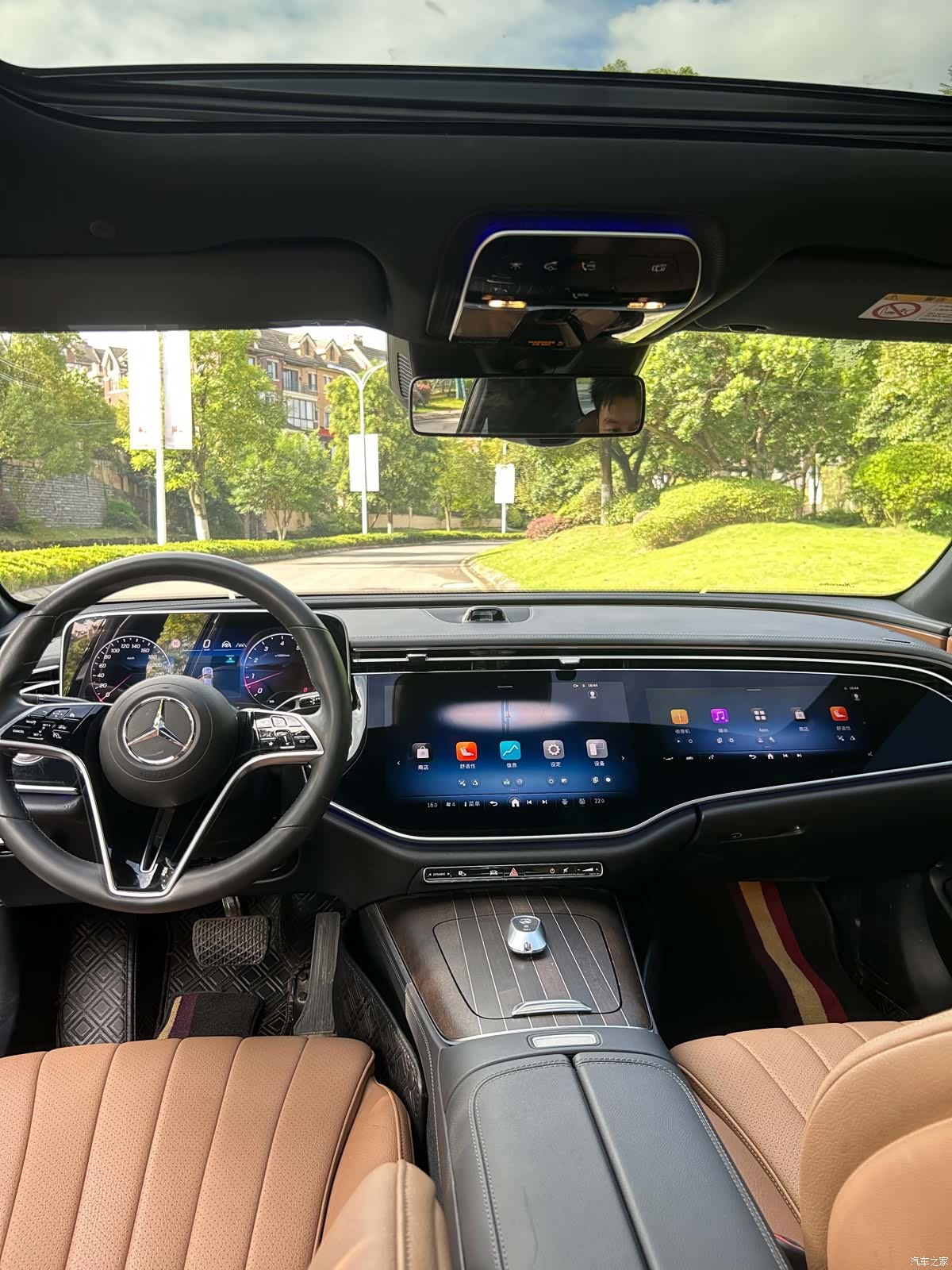 Mercedes-Benz E-Class, 2024 7