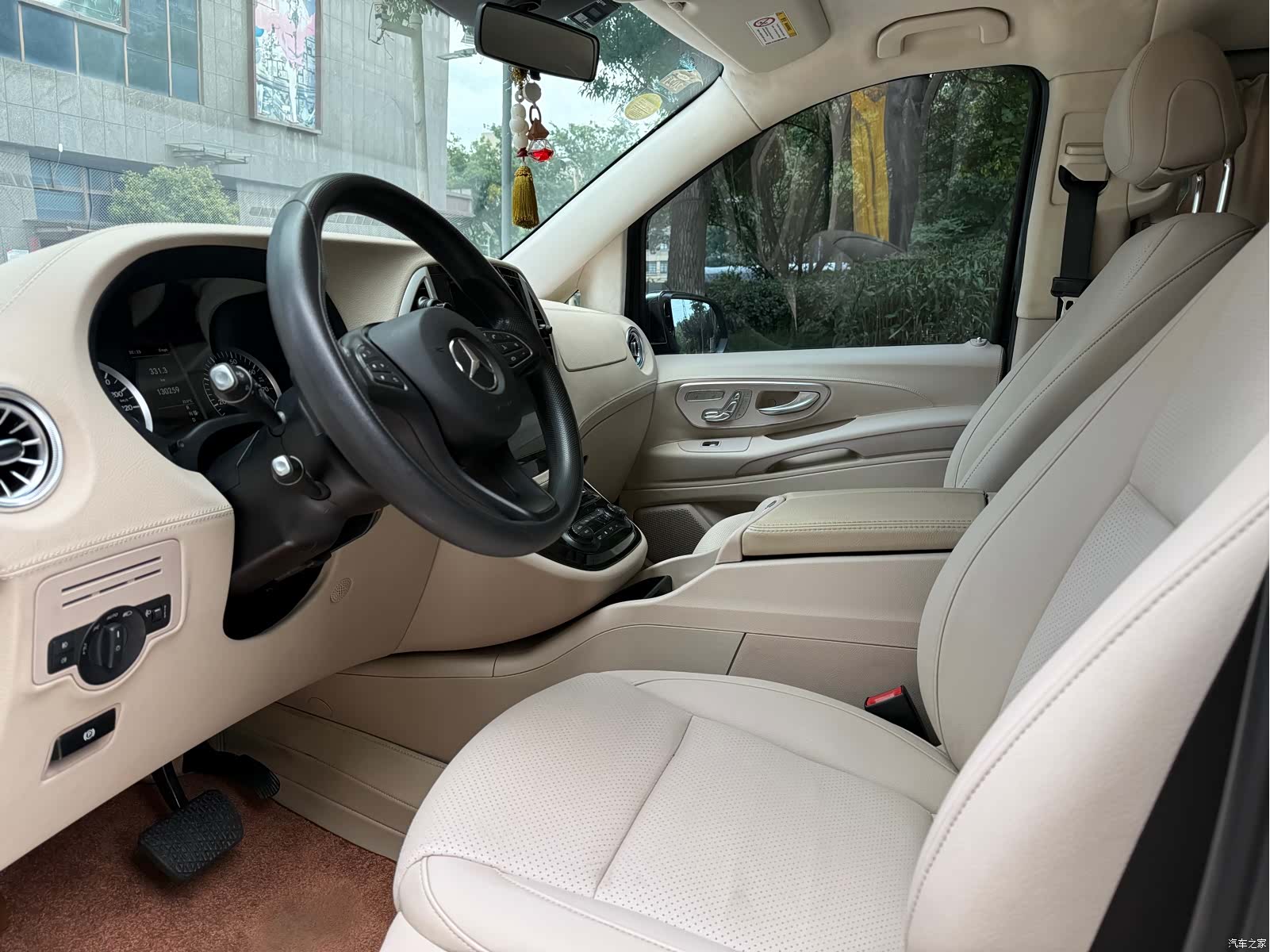 Mercedes-Benz VI, 2019 6