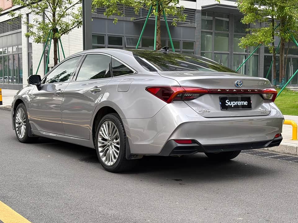Toyota Asian dragon
