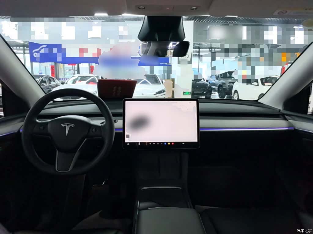 Tesla Model Y, 2024 10