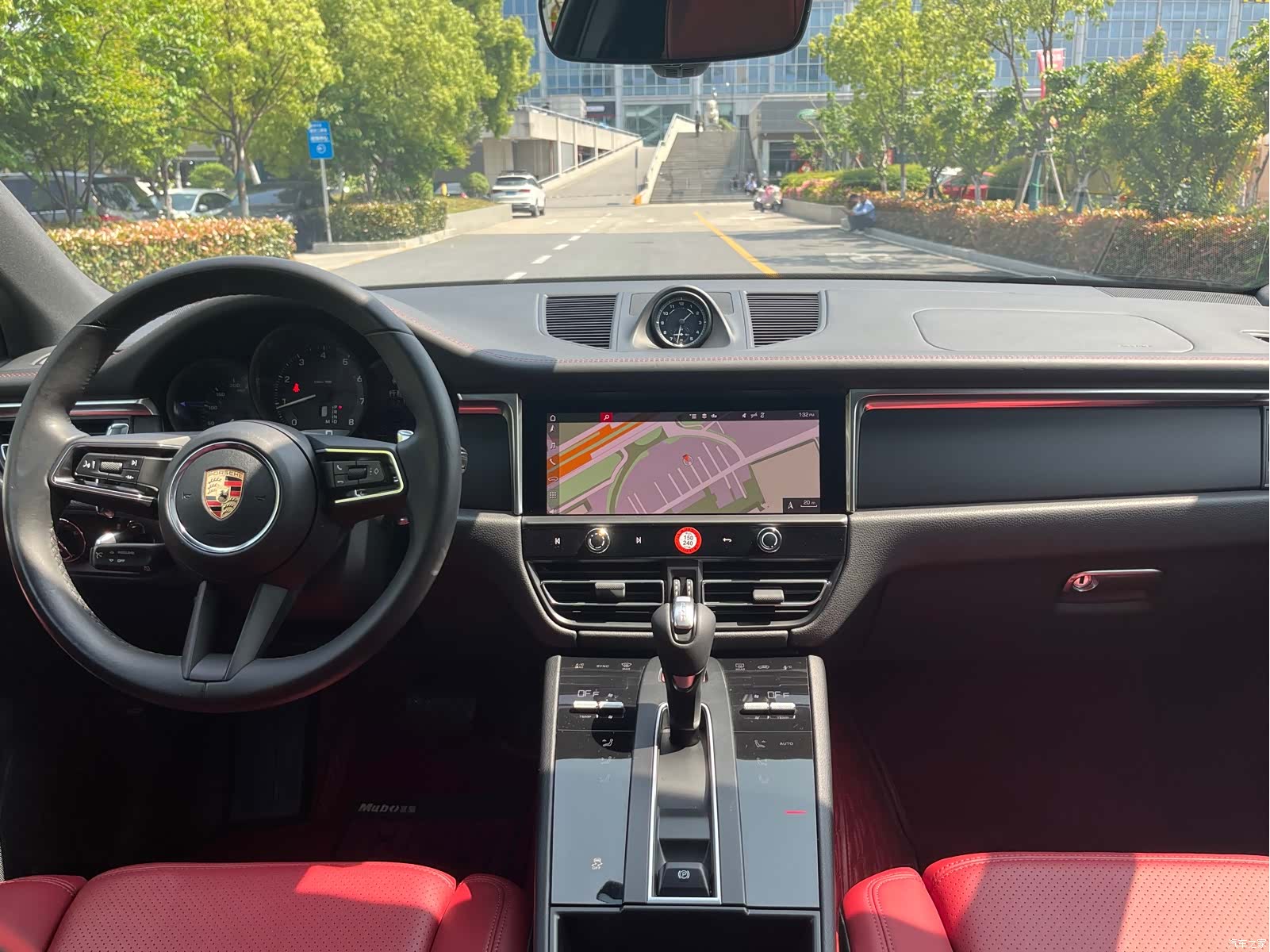 Porsche Macan, 2023 6