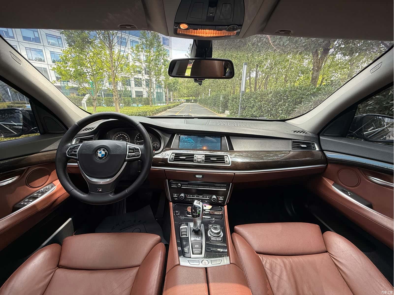 BMW 5 Series, 2011 8
