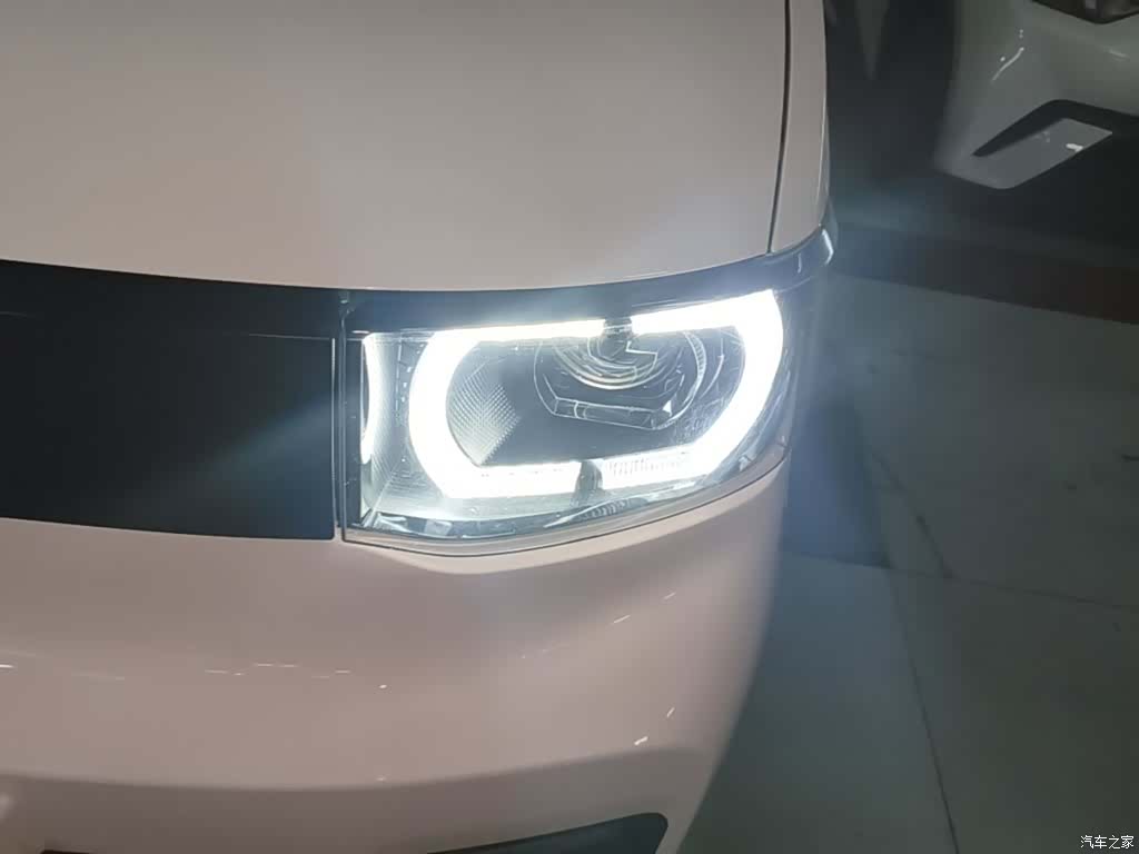 Wuling MINIEV, 2021 24
