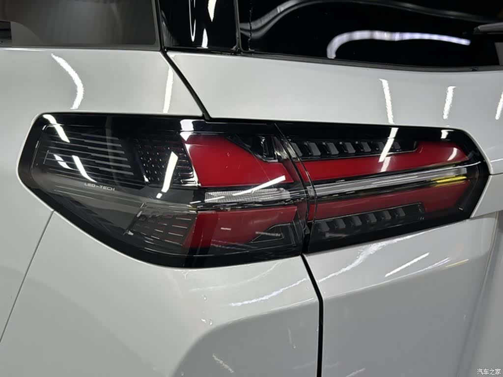 Wuling 730, 2025 11
