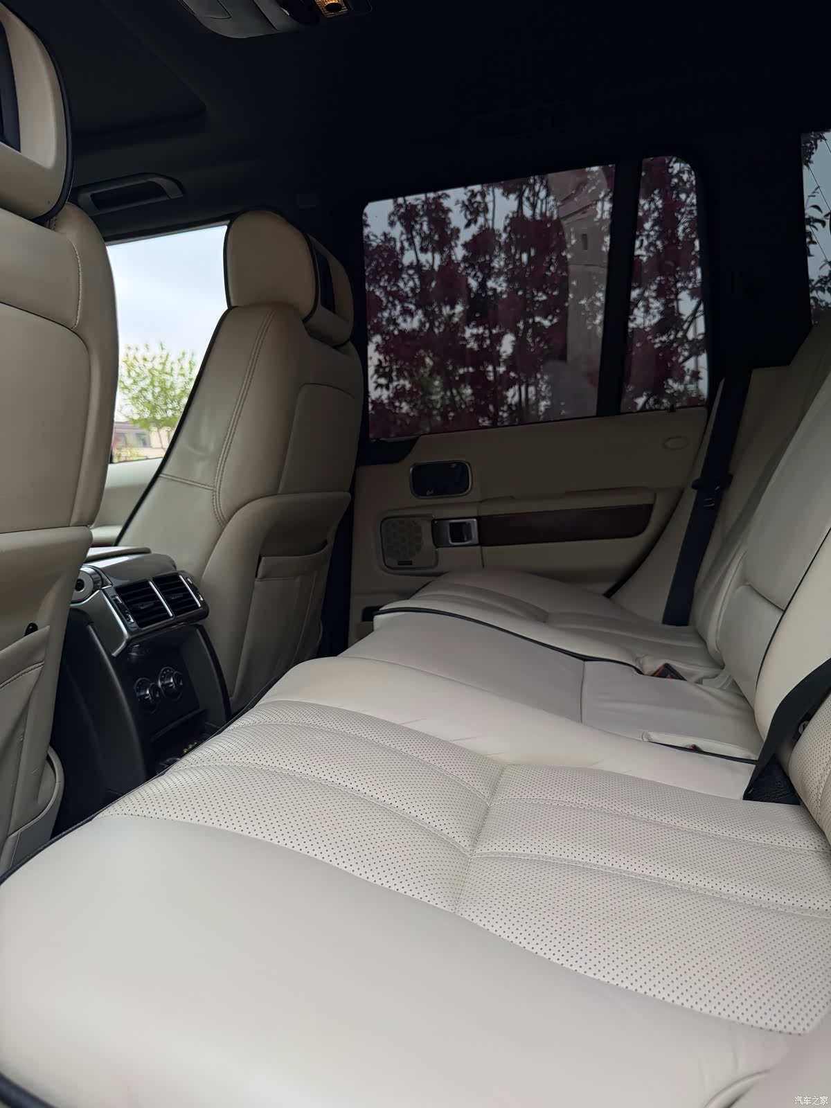 Land Rover Range Rover, 2012 7