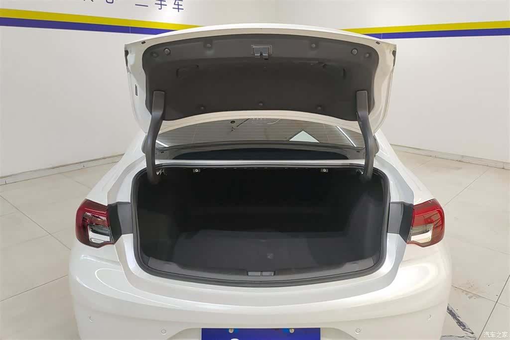 Buick Regal, 2023 4