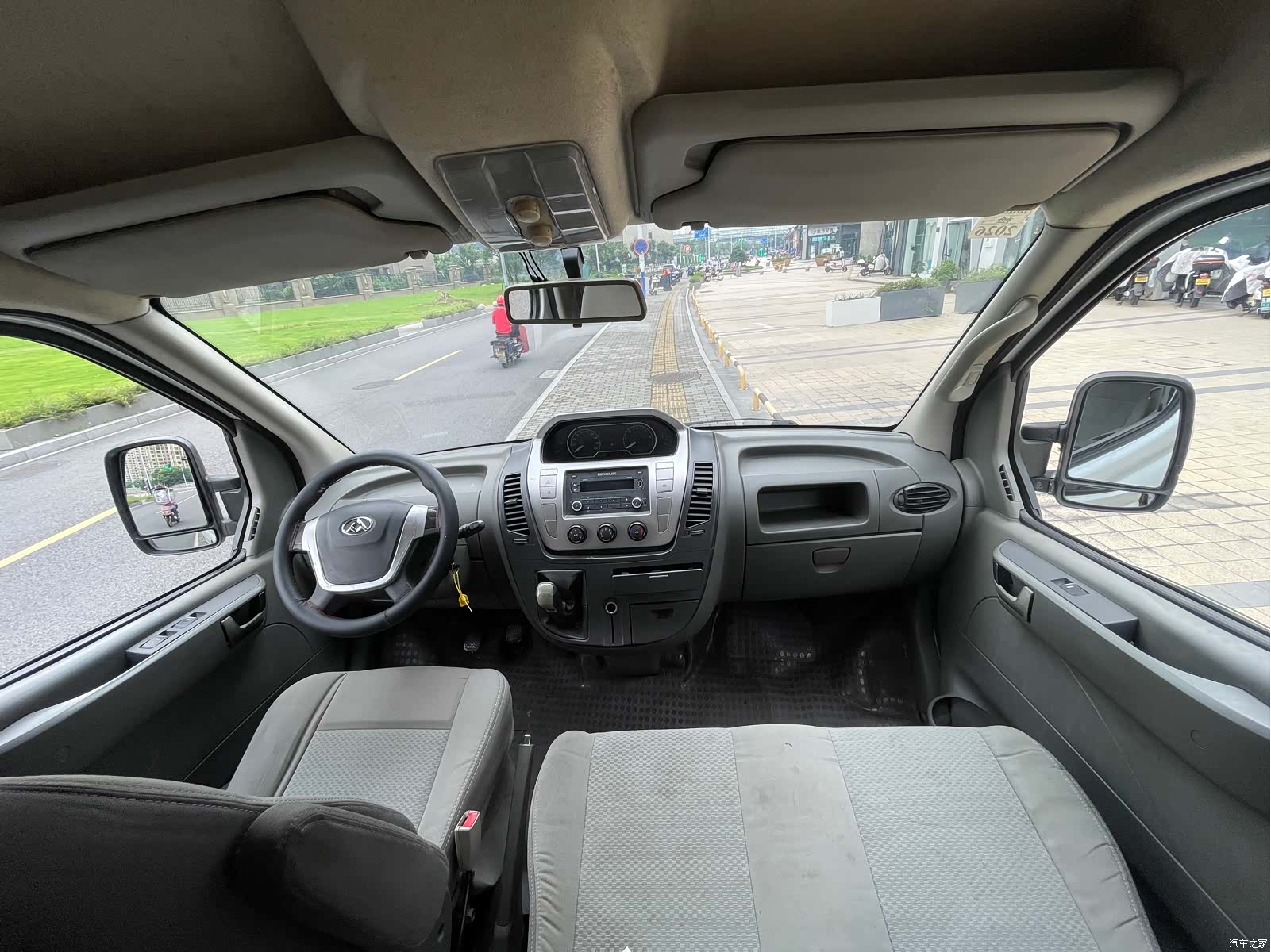 Maxus V80, 2016 11