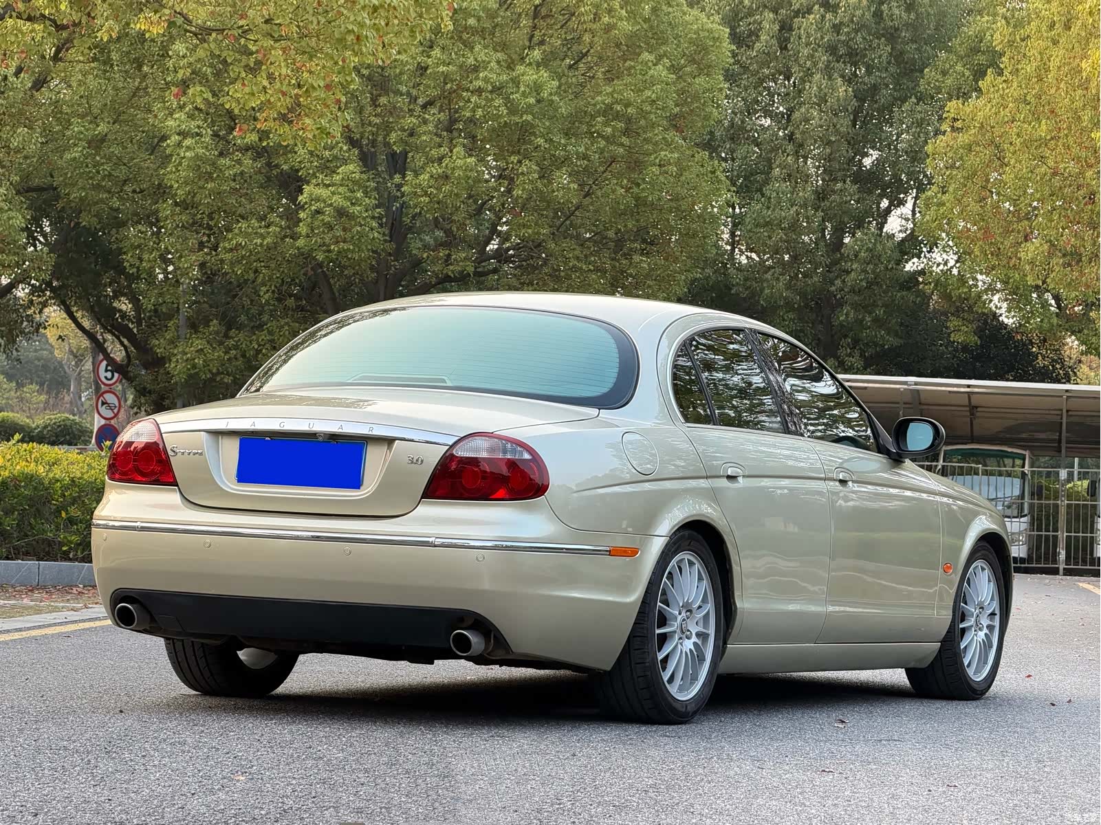 Jaguar S-TYPE, 2007 6